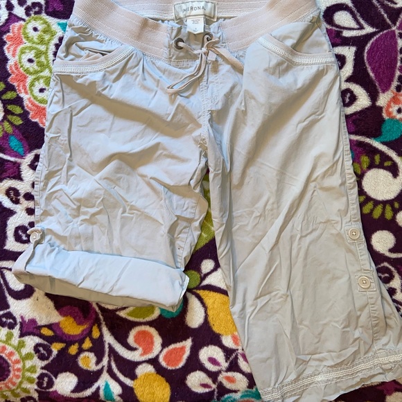 Merona Size Small Khaki Capris - Picture 2 of 4